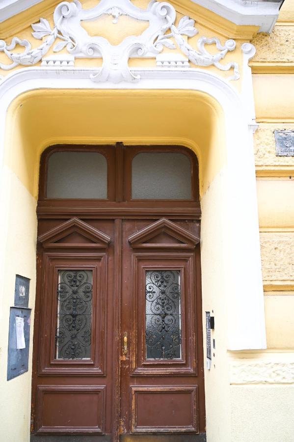 Bright Apartment Augarten Vienna Luaran gambar